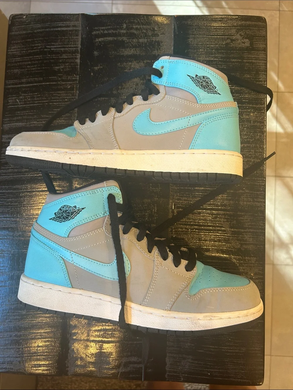 Nike Michael Jordan High Top Youth Sneakers
